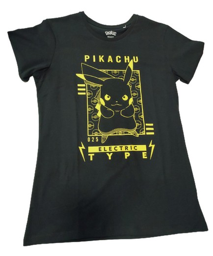 Camiseta Pikachu en negro