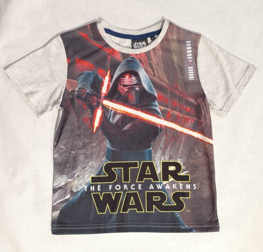 Star Wars T-shirt.