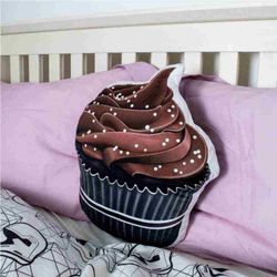 Travesseiro de bolinho de chocolate 9001