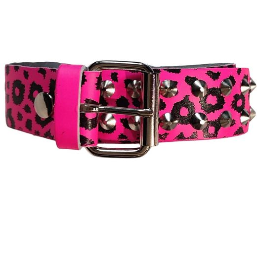 Cinturón de piel leopardo rosa y conos