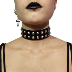 Collar choker doble conos