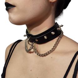 Collar choker pinchos y cadenas
