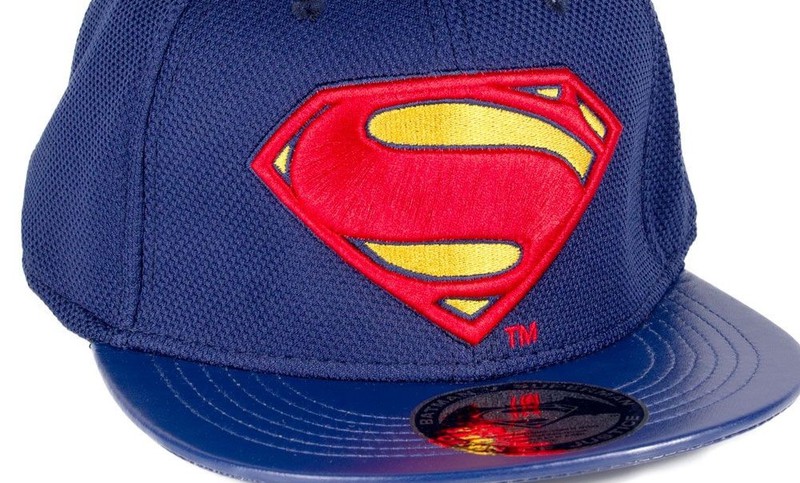 Superman logo Batman vs Superman cap - DC — Camden Shop