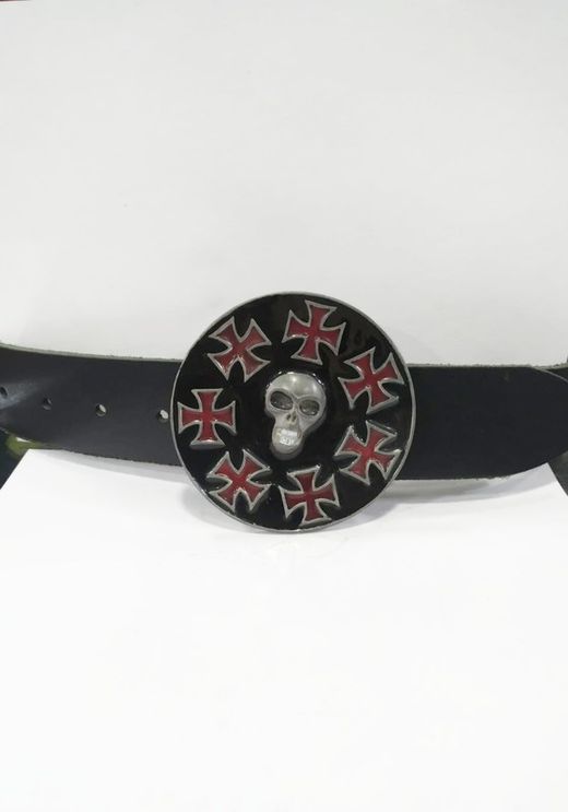 Hebilla Calavera con cruces
