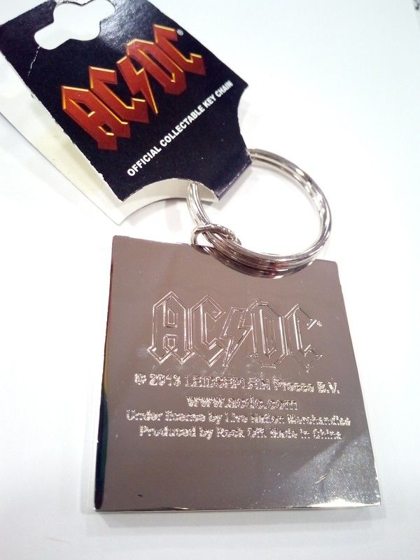 Llavero AC/DC Devil Angus — Camden Shop