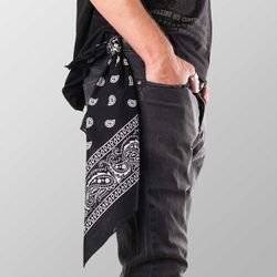 Zwarte typische bandana-sjaal