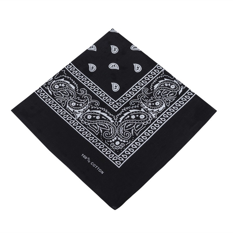 Tipica sciarpa bandana nera — Camden Shop