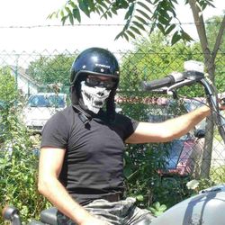 Sturmhaube Bikerzähne