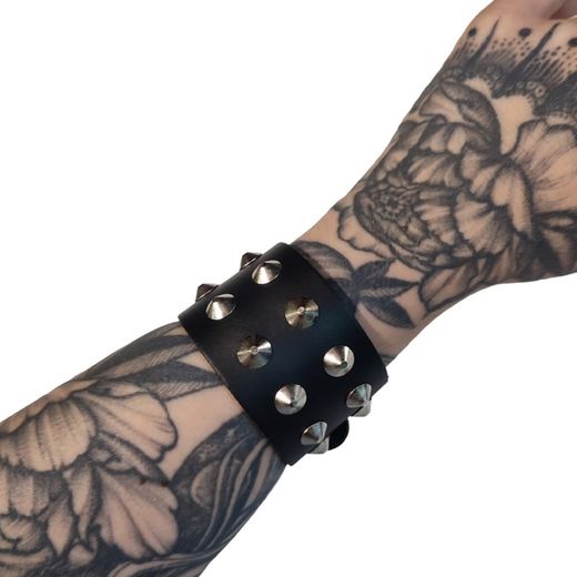 Armband met 2 rijen kegels