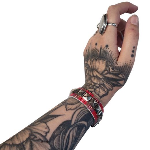 Pulsera tartan pirámides