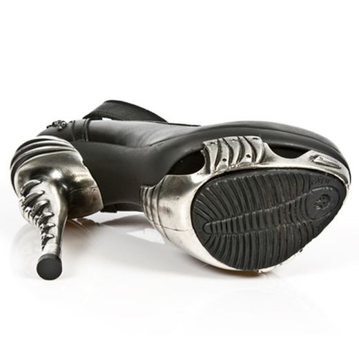 Neue Rockschuhe M-MAG001-C1